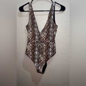 Kendall & Kylie One-piece Snake Bathing suit